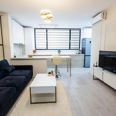 Appartement Maieru's Xcity Tower 2